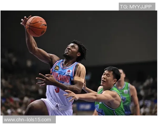 北京与新疆篮球对决精彩直播实录全程回顾与分析